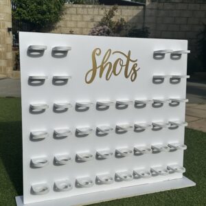 Shots wall naslovna